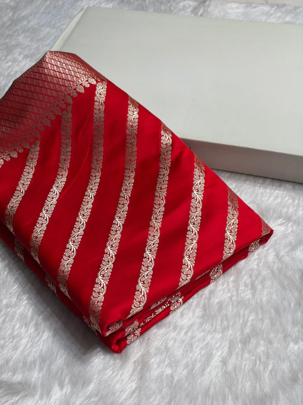 Banarasi Handloom Katan Mashru Silk Saree
