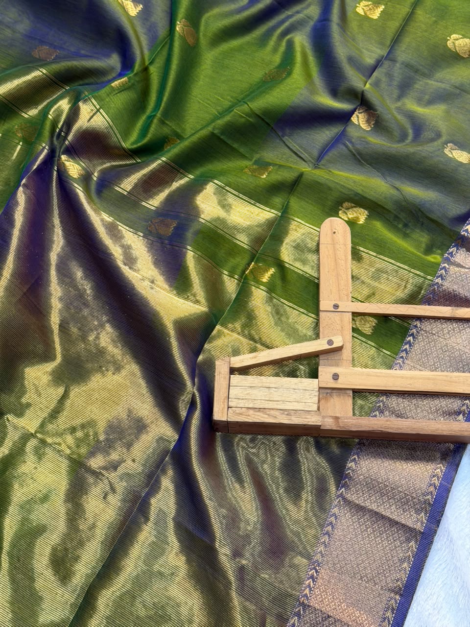 Pure Maheshwari Handloom Silk Saree.