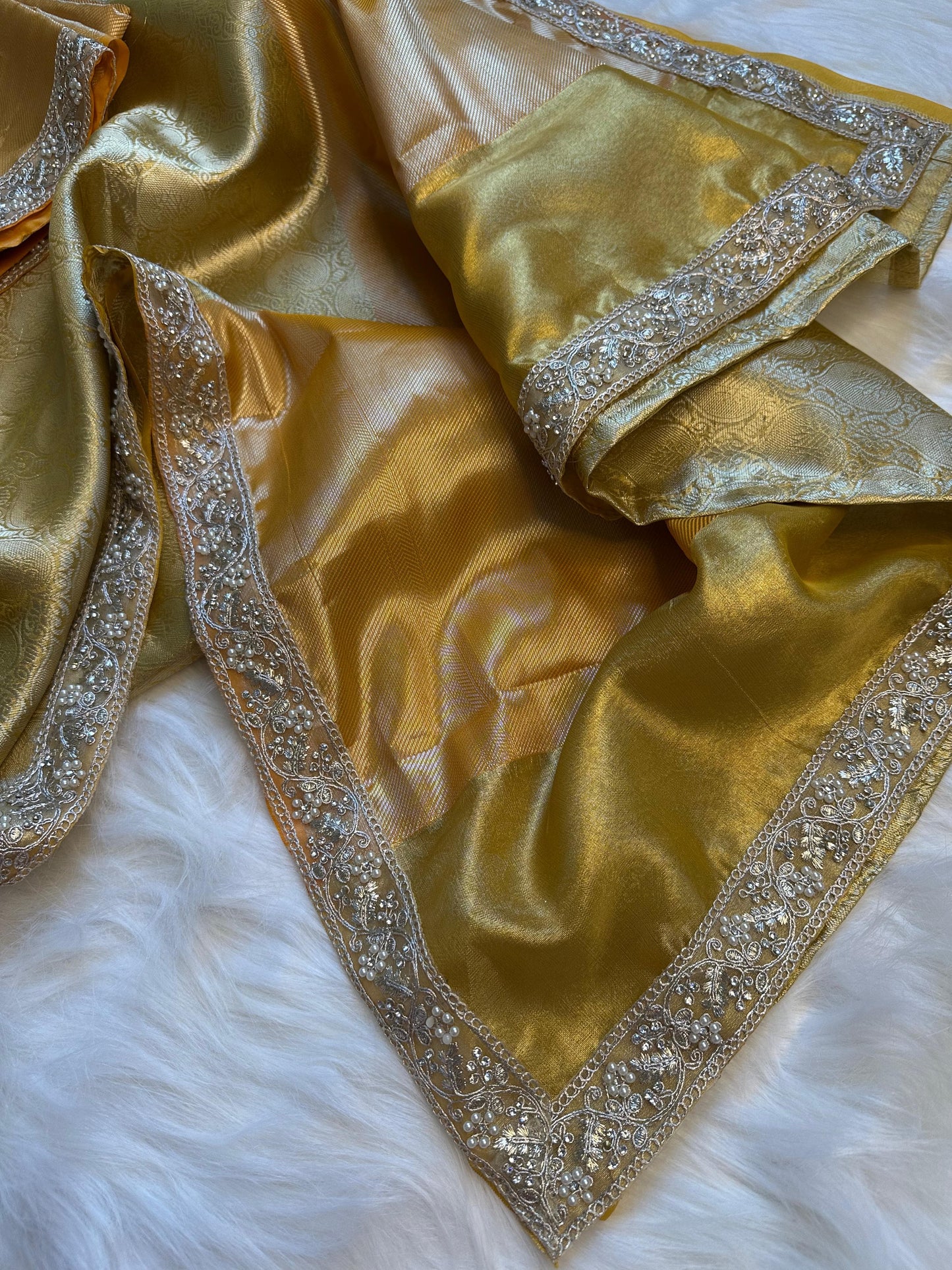 Banarasi Tissue lace Work Soft Silk Saree