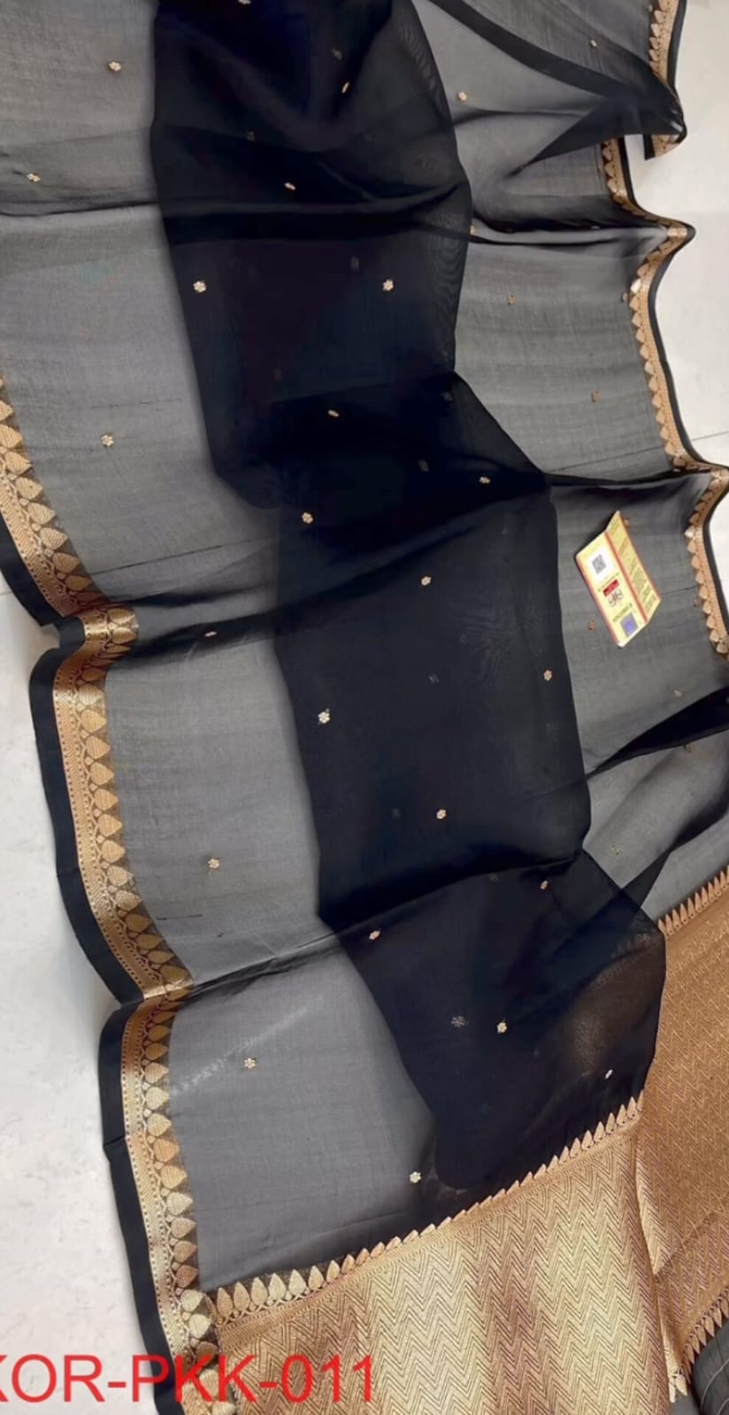 Banarasi Kora Organza Silk Saree.