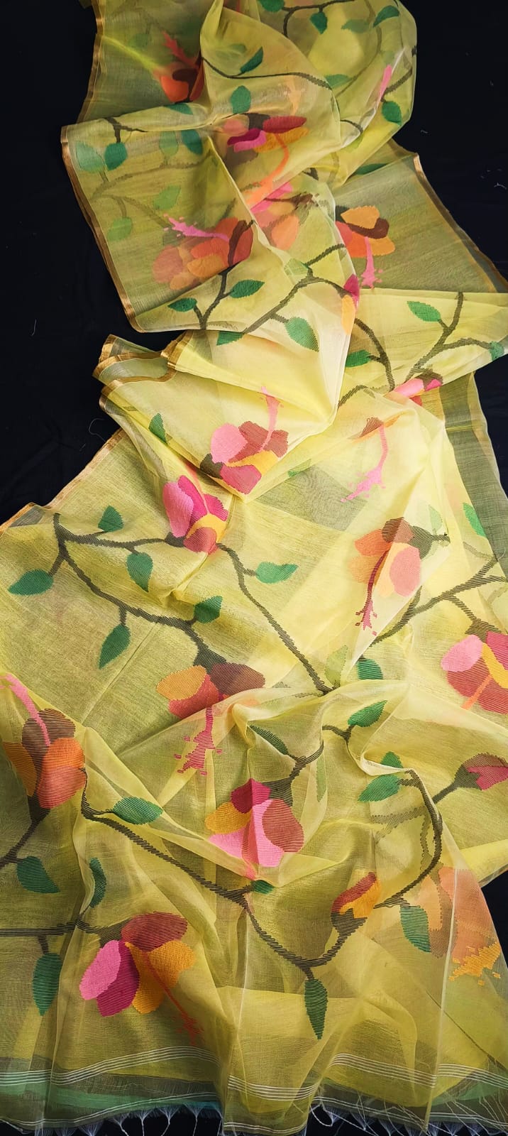 Pure Maslin Jamdani Saree with Blouse.