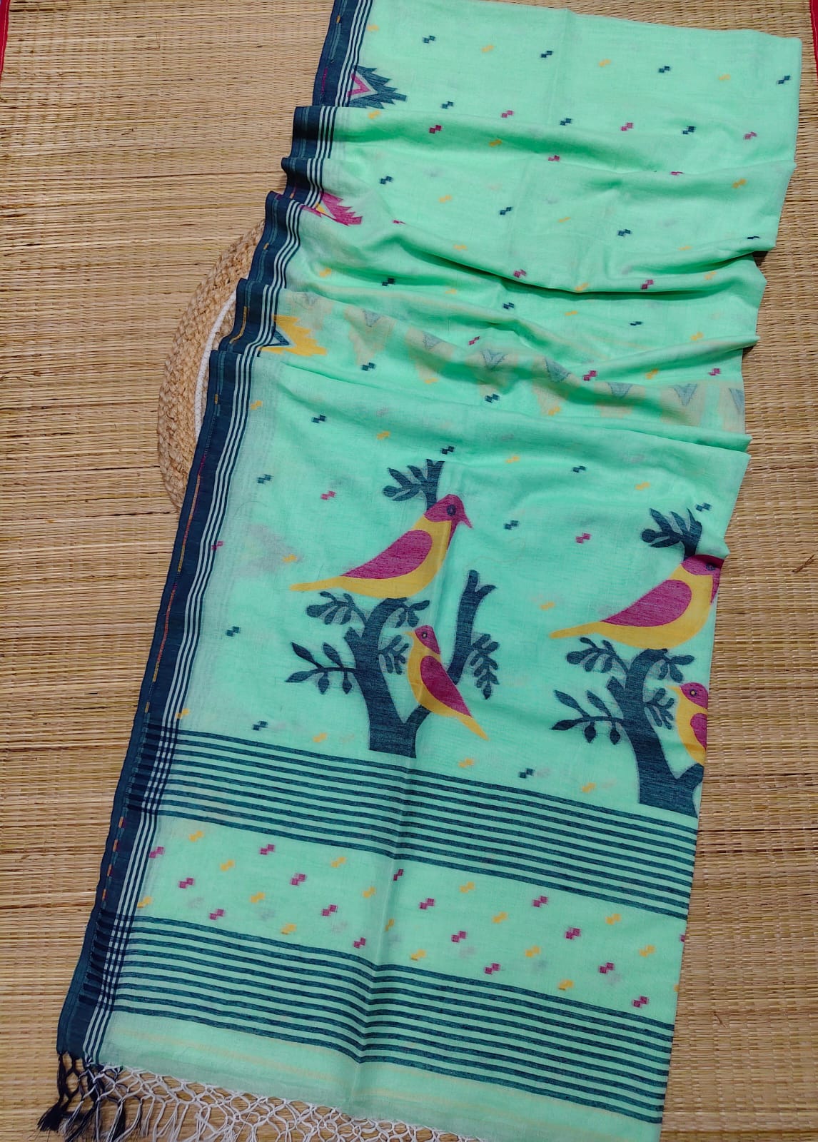 EXCLUSIVE PRIMIUM QUALITY HAND WEAVING SOFT PURE MUL COTTON JAMDANI SAREE.