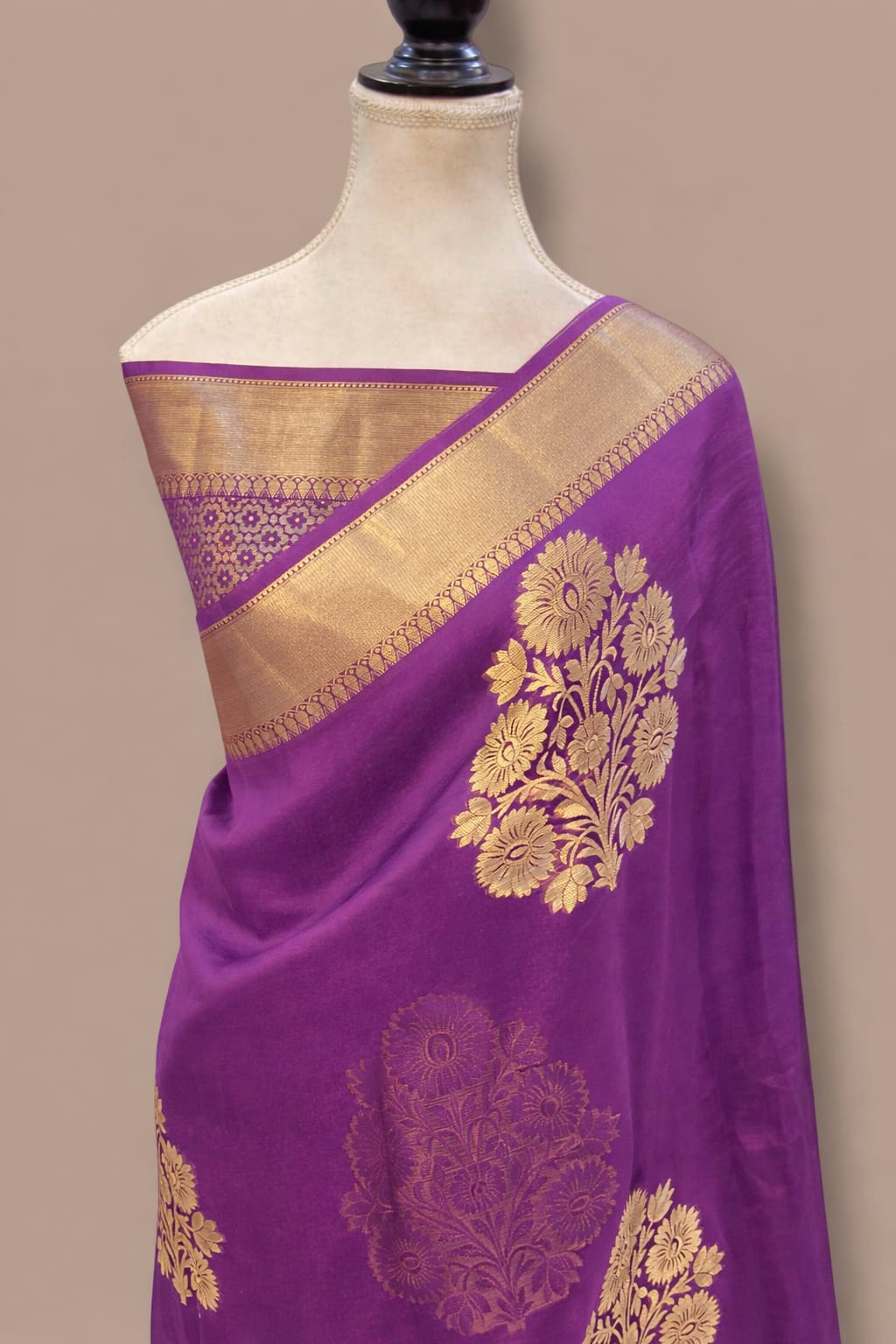 Banarasi Kora Organza Silk Saree.