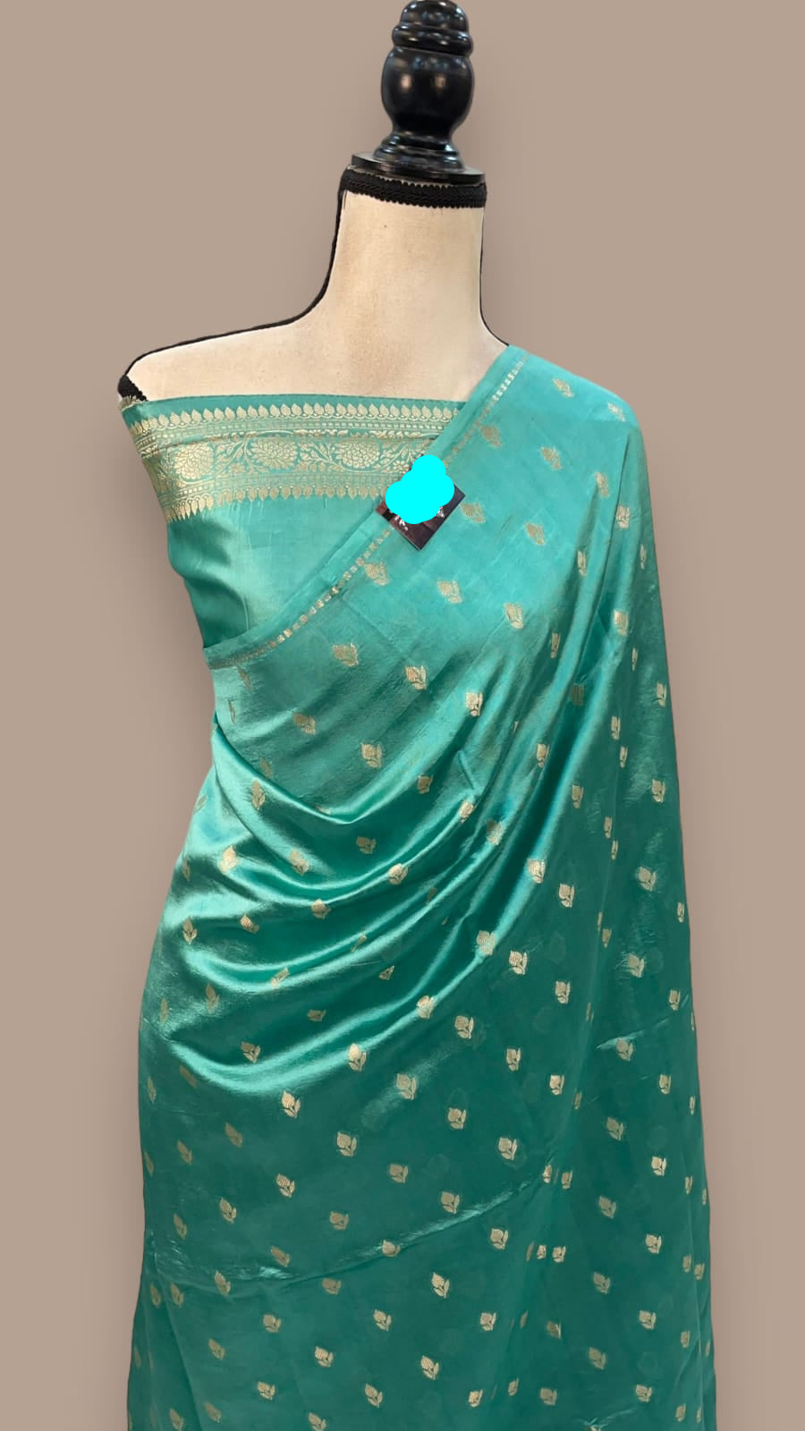Banarasi Georgette Iskat Bargad Booti Saree.