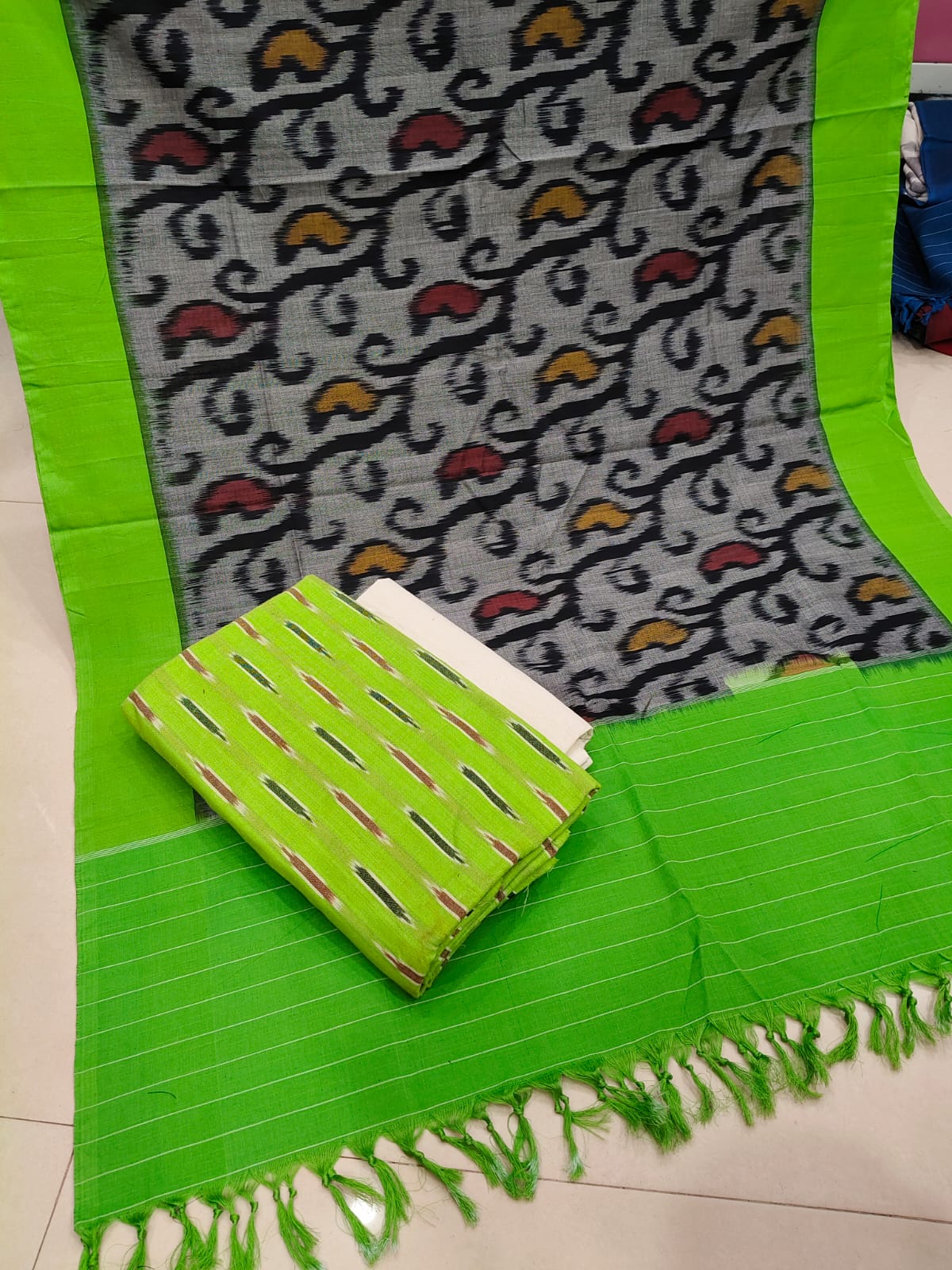 Pure Cotton Double Ikkat Unstitched Suit.