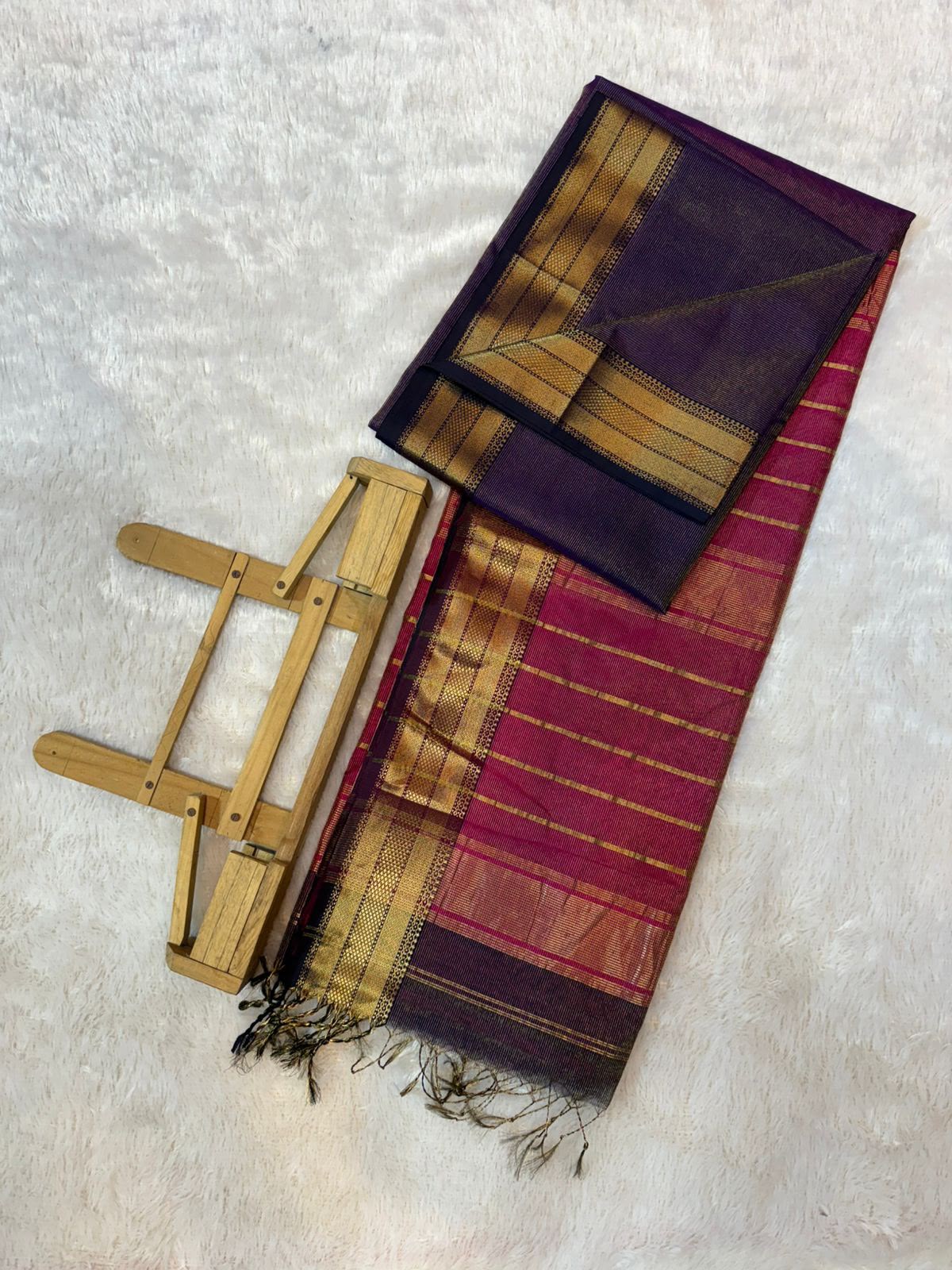 Pure Maheshwari Handloom Silk Saree.
