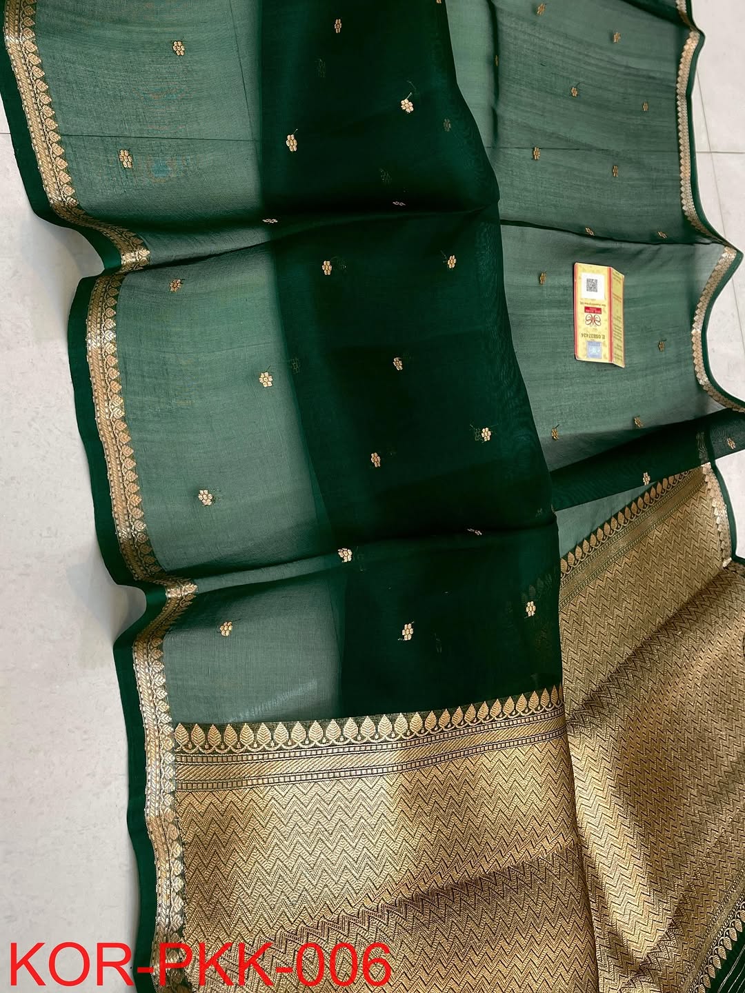 Banarasi Kora Organza Silk Saree.
