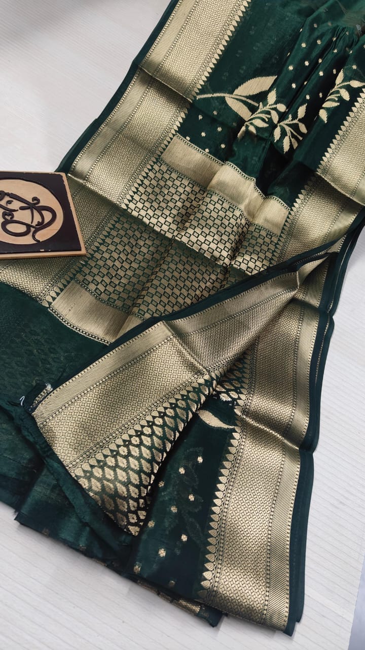 Banarasi Georgette Silk Saree With Blouse.
