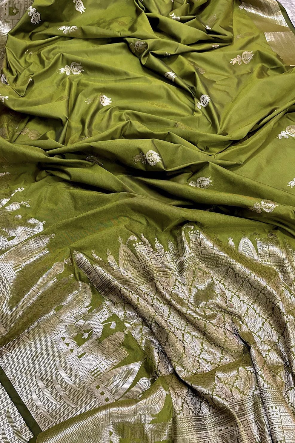 Banarasi Handloom Katan Silk Saree.