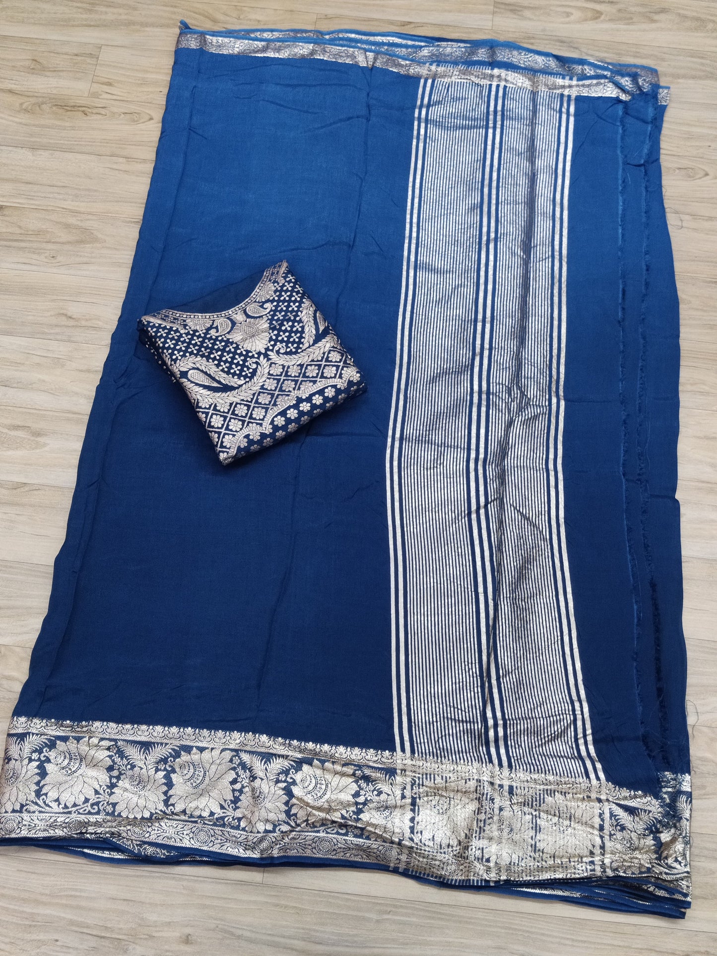 Pure Russian Dola Beautiful allover Zari Border Saree
