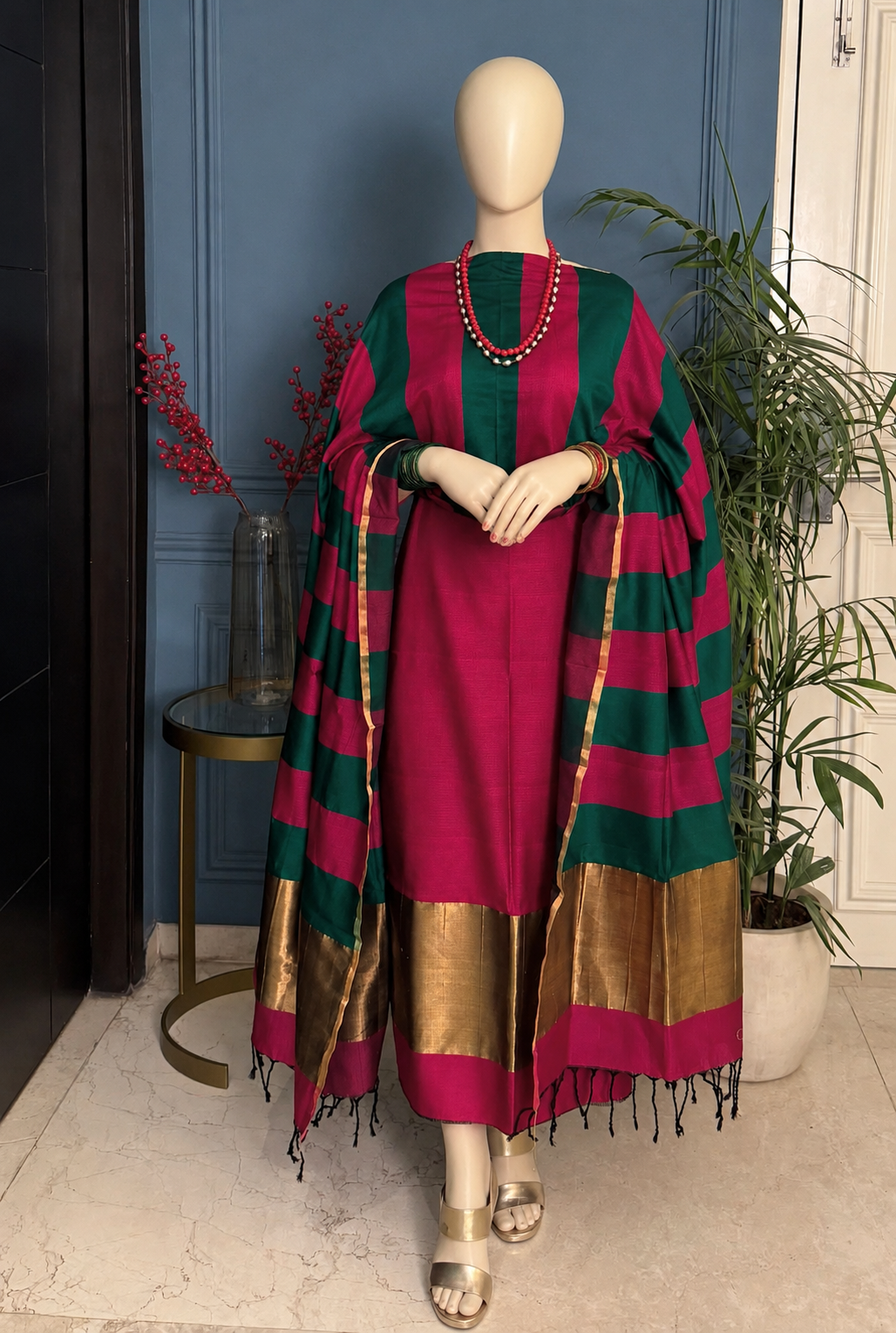 Pure Maheswari Silk Cotton Handwoven Unstitch Suit.