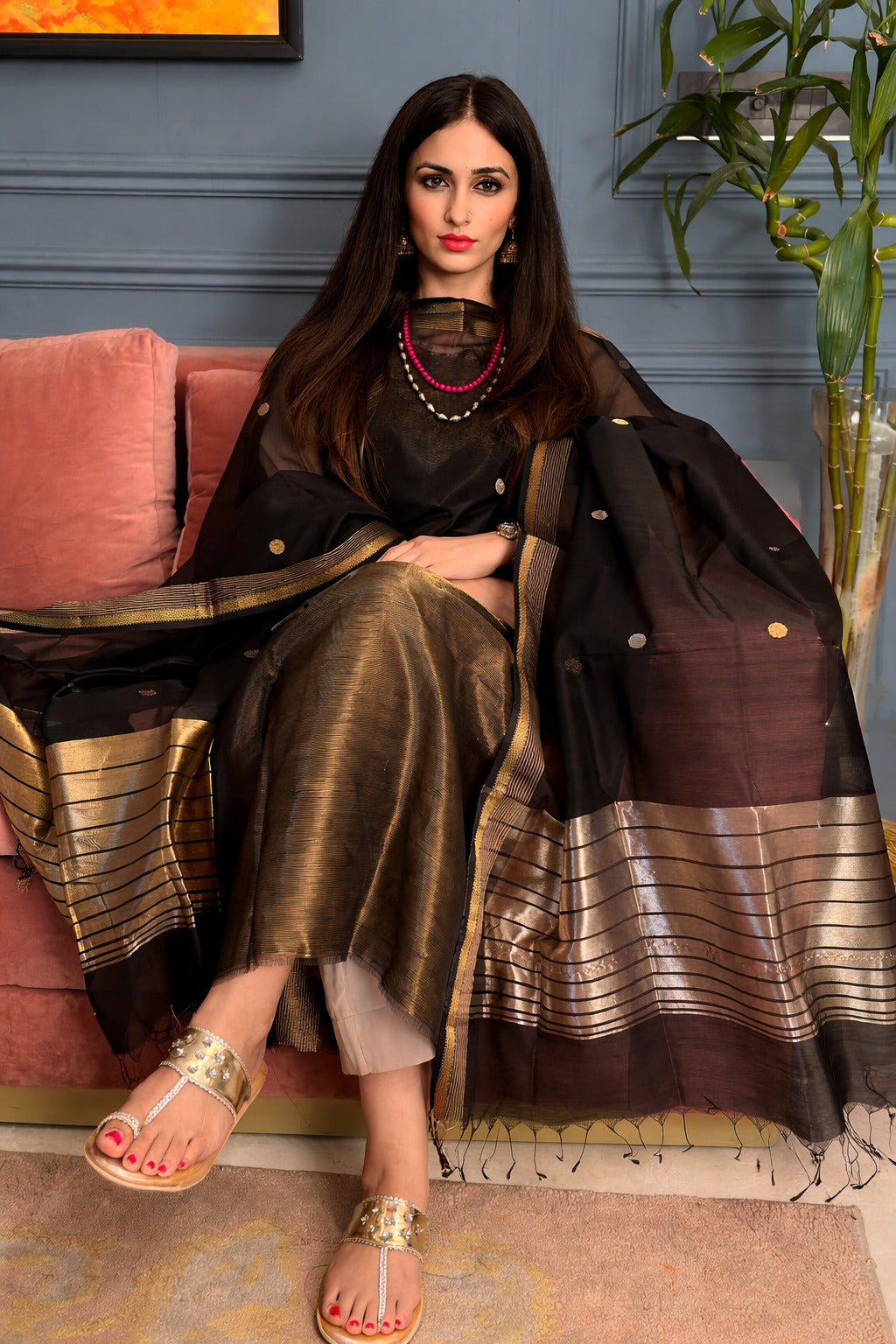 Pure Maheswari Silk Cotton Handwoven Unstitch Suit.