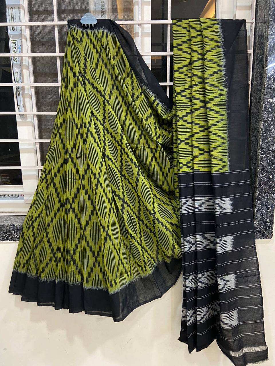 Beautiful Ikkat Cotton Saree With Blouse – fabfonde