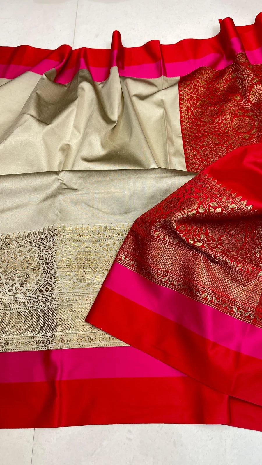 Banarasi Maheshwari Silk Saree With Zari Weaved Border.