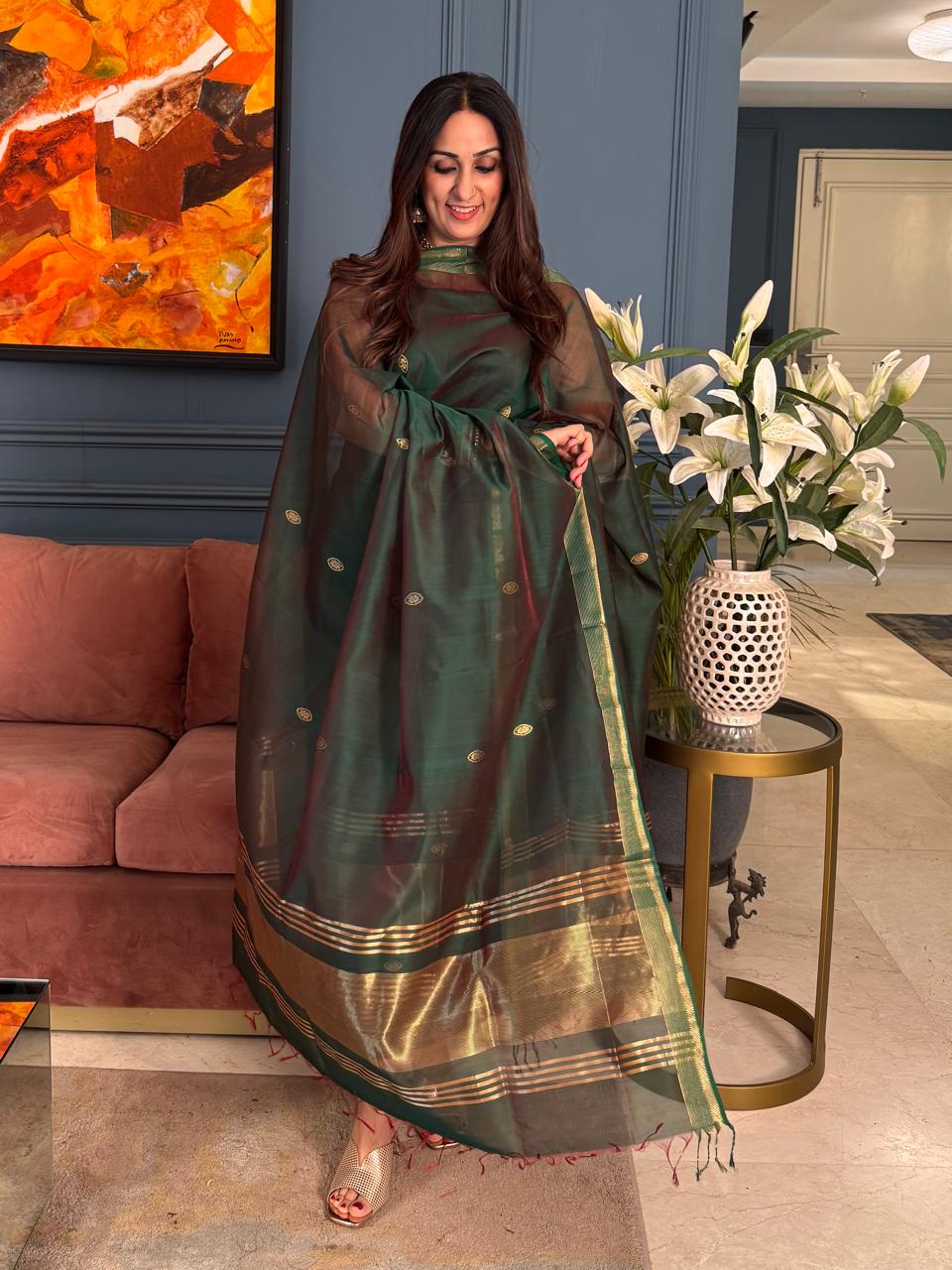 Pure Maheswari Silk Cotton Handwoven Unstitch Suit.