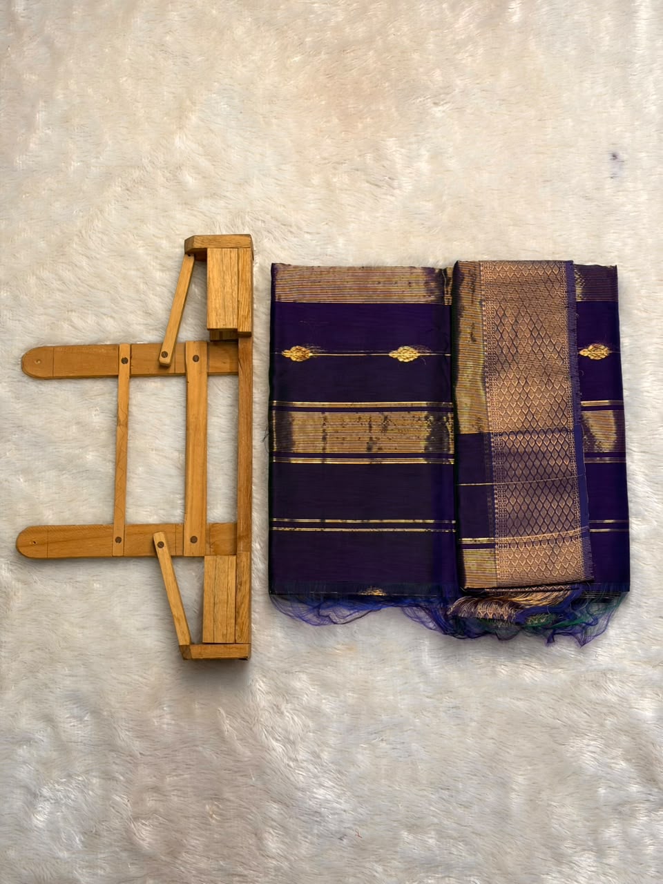 Pure Maheshwari Handloom Silk Saree.
