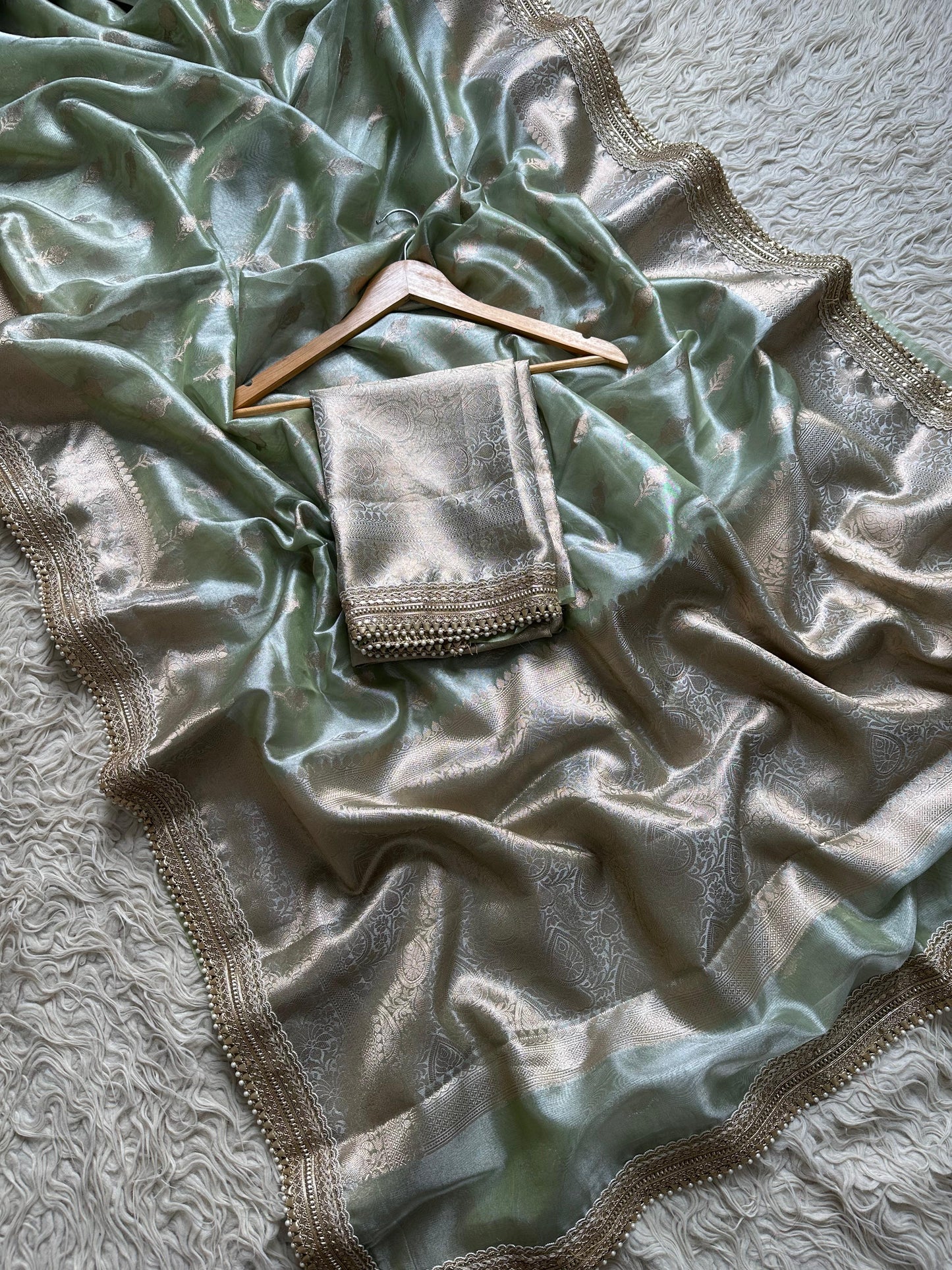 Banarasi Tissue lace Work Soft Silk Saree.