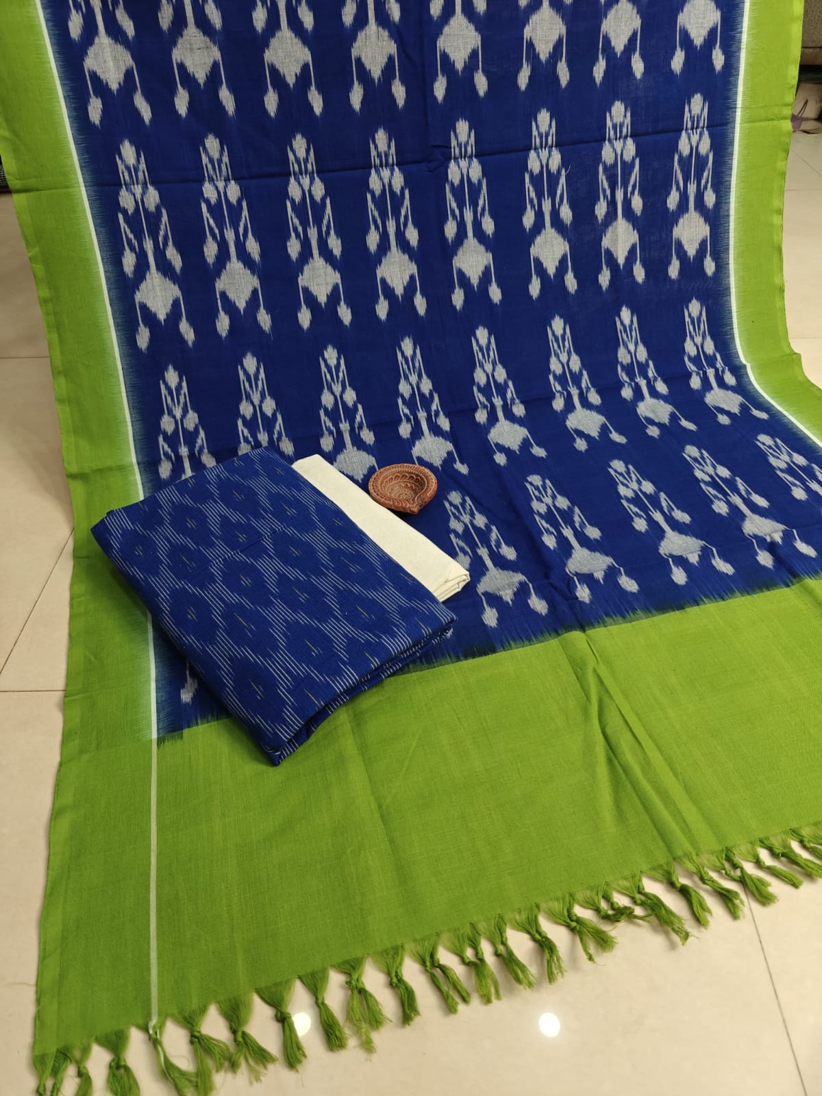 Pure Cotton Double Ikkat Unstitched Suit.