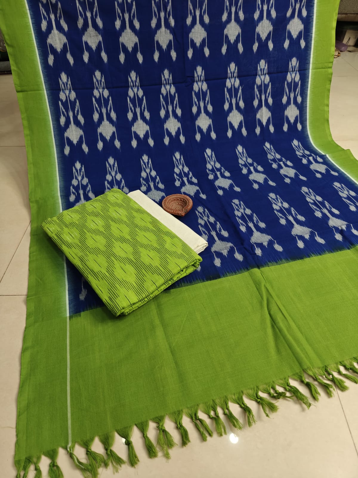 Pure Cotton Double Ikkat Unstitched Suit.