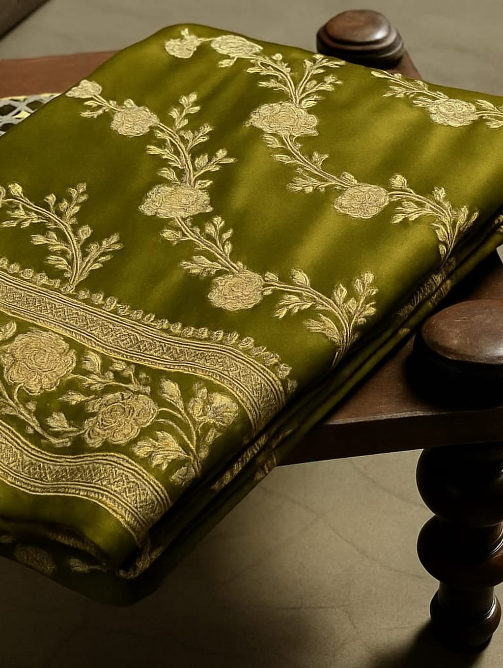 Banarasi Mashru Silk Resham zari Work Saree.