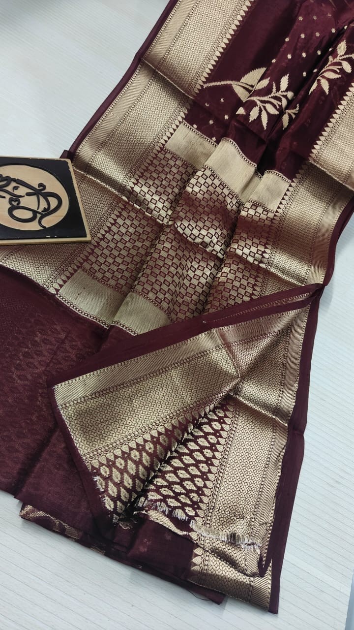 Banarasi Georgette Silk Saree With Blouse.