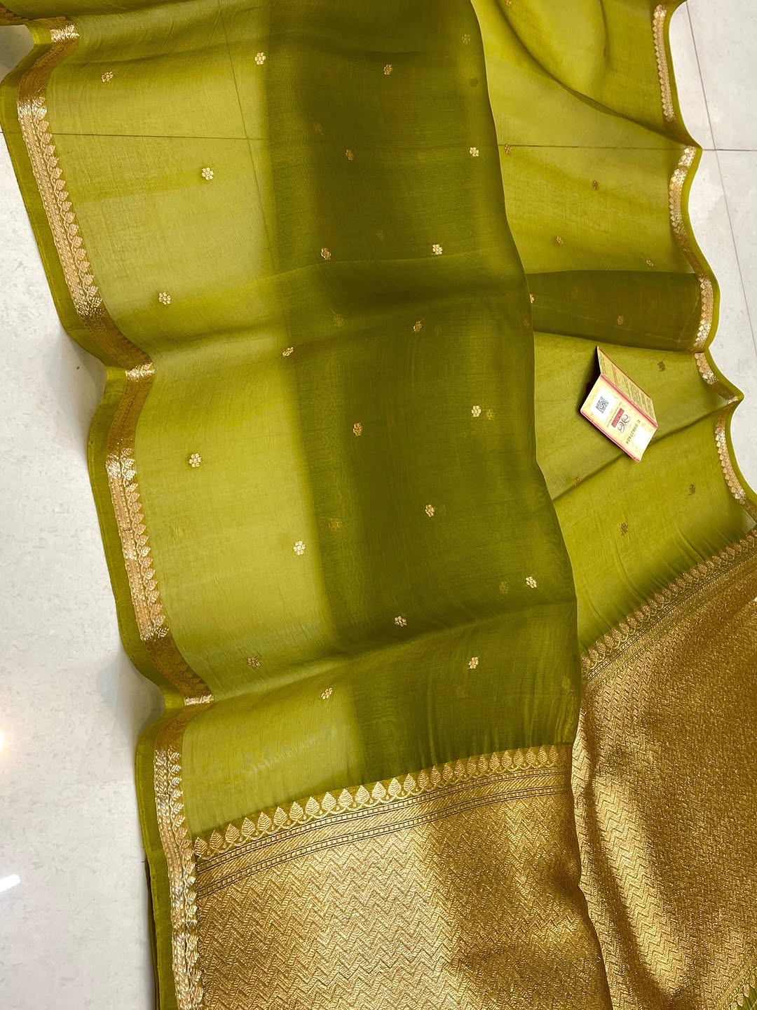Banarasi Kora Organza Silk Saree.