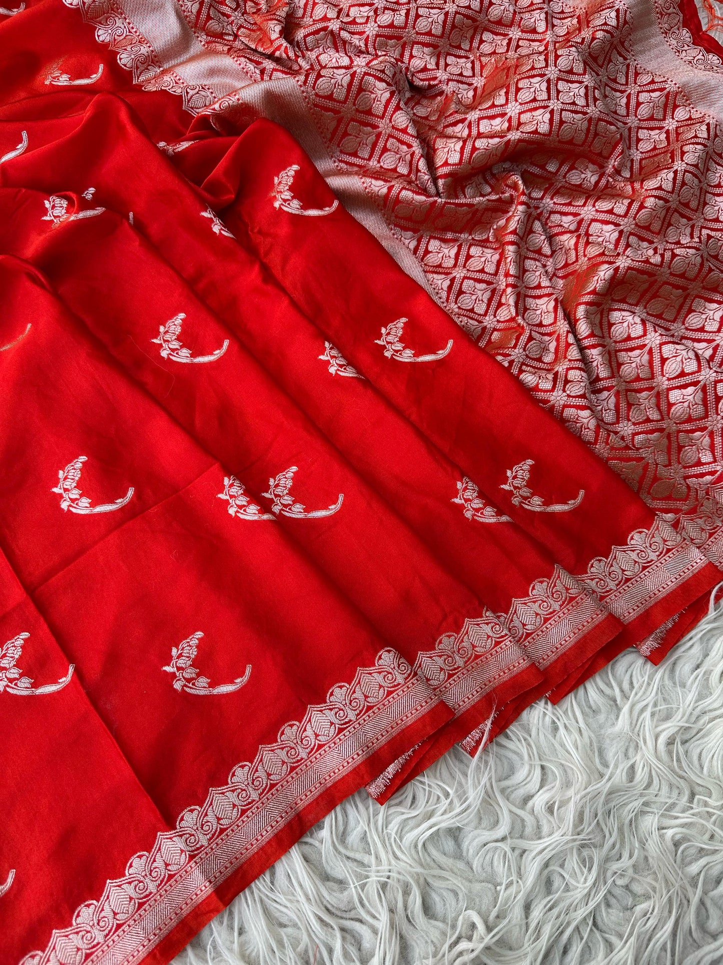 Banarasi Mashru Silk Saree With Zari work