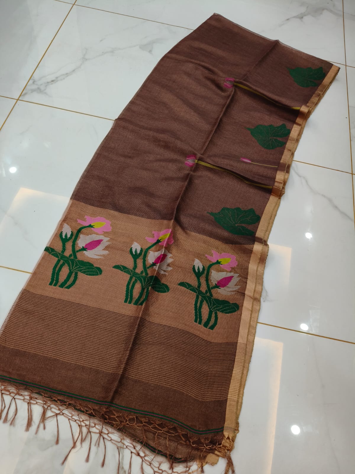 Pure Linen Tissue Saree with Blouse.
