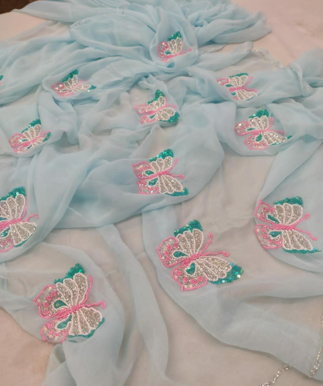 Pure Dimond Chiffon Hand Mofit Beautiful Saree With Blouse (13 Big Buti)