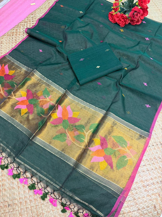Pure Muslin Jamdani Unstitch Suit.