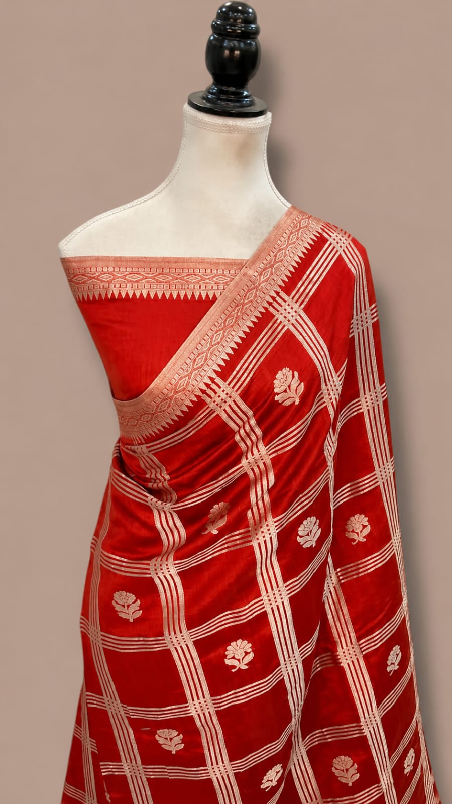 Raw Mango Katan Banarasi Soft Silk Saree.