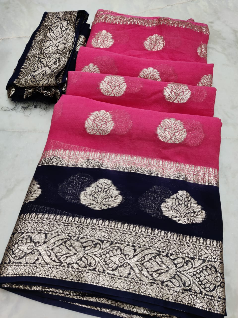 Pure Georgette Beautiful Rose Zari Weaving saree