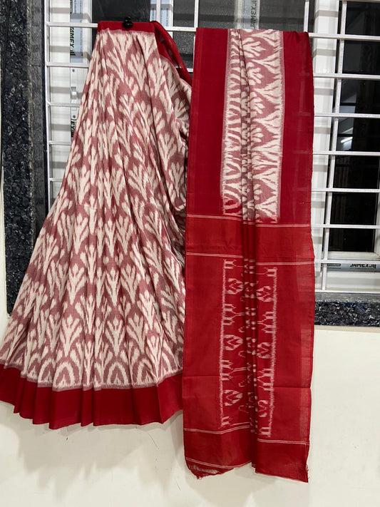 Beautiful Ikkat Cotton Saree With Blouse