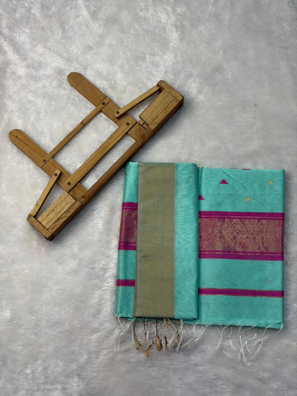Pure Maheshwari Handloom Silk Saree.