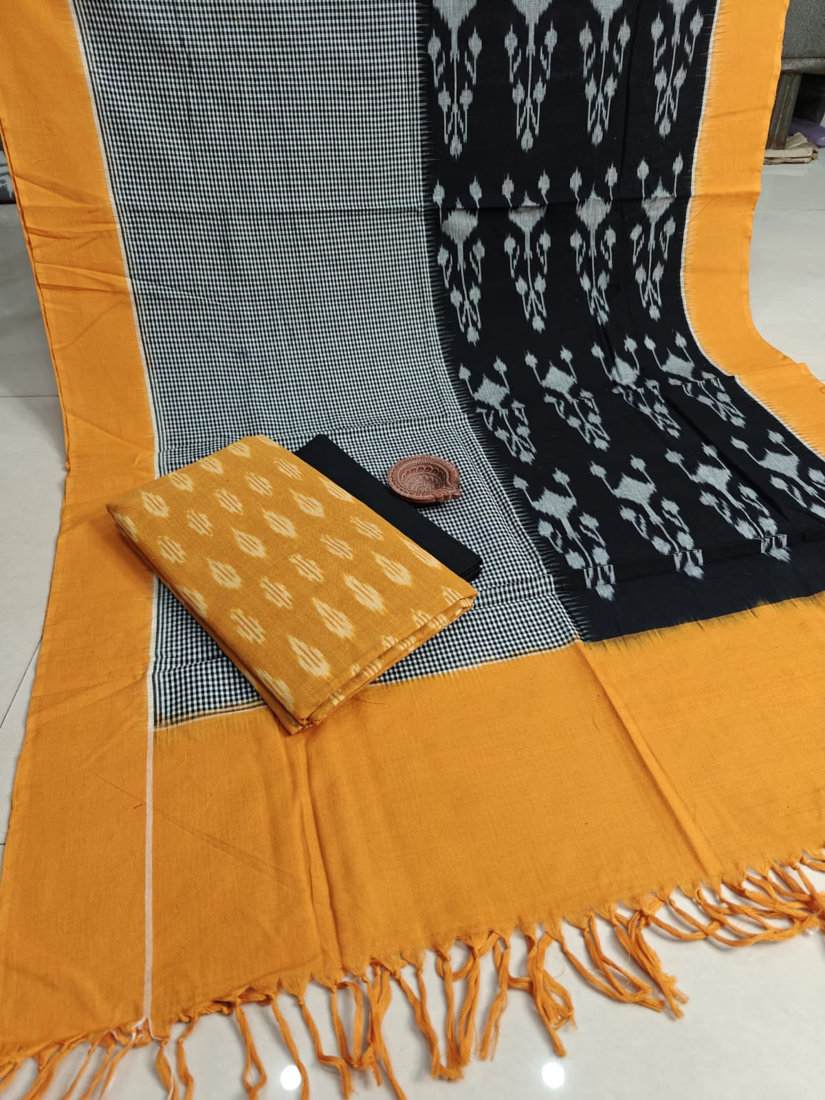 Pure Cotton Double Ikkat Unstitched Suit.