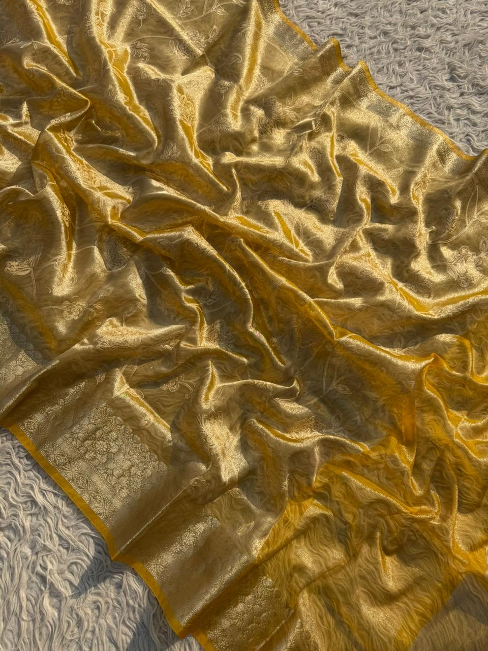 Banarasi Tissue Embroidery Work Soft Silk Saree.