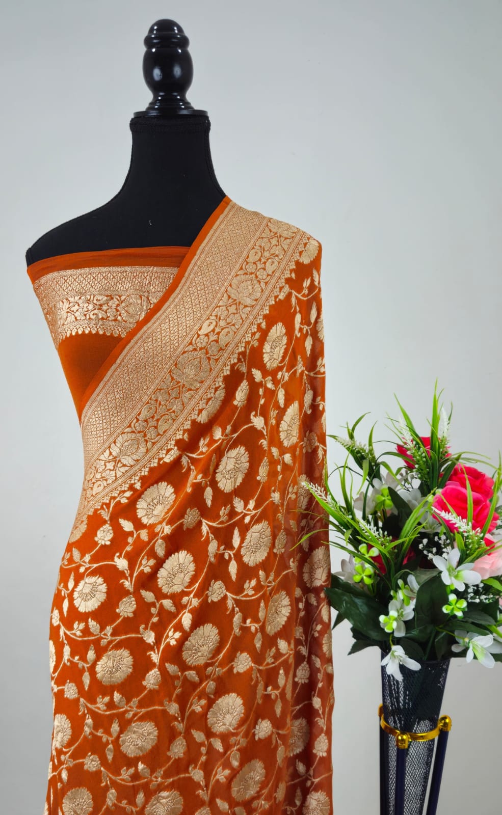 Pure Handloom Khaddi Georgette Saree Zari Work.