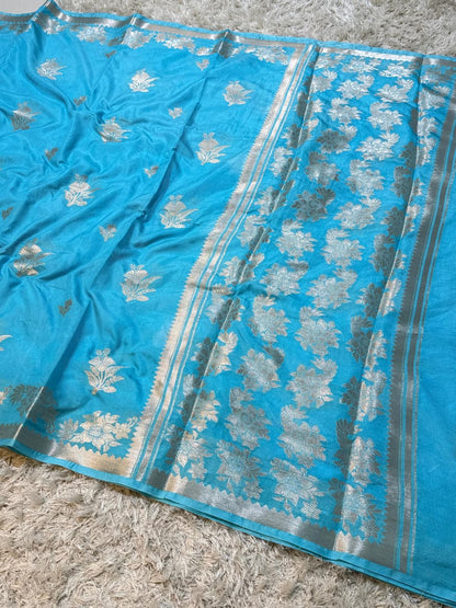 Banarasi Georgette Silk Sona rupa weaving border Saree.