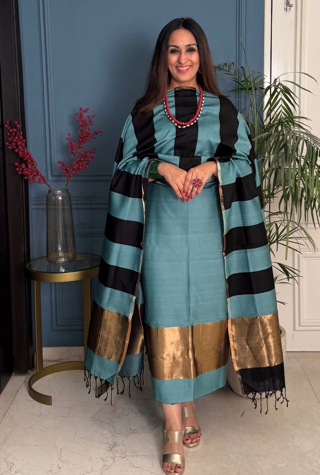 Pure Maheswari Silk Cotton Handwoven Unstitch Suit.