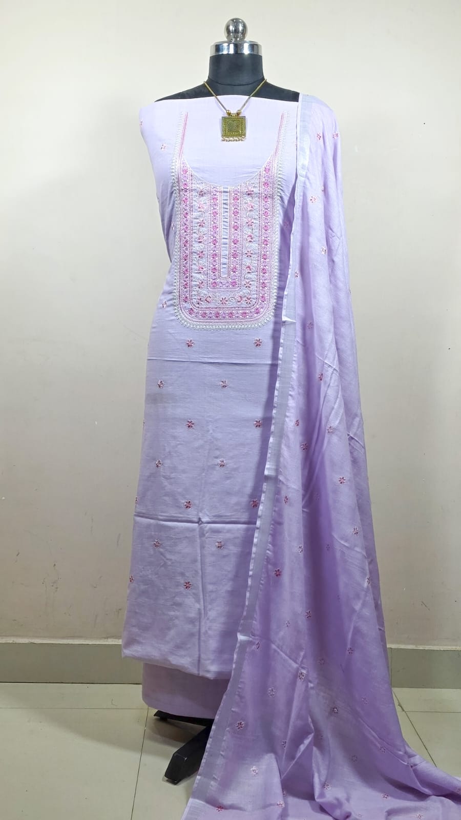 BHAGALPURI COTTON LINEN EMBROIDERY UNSTITCHED SUIT.