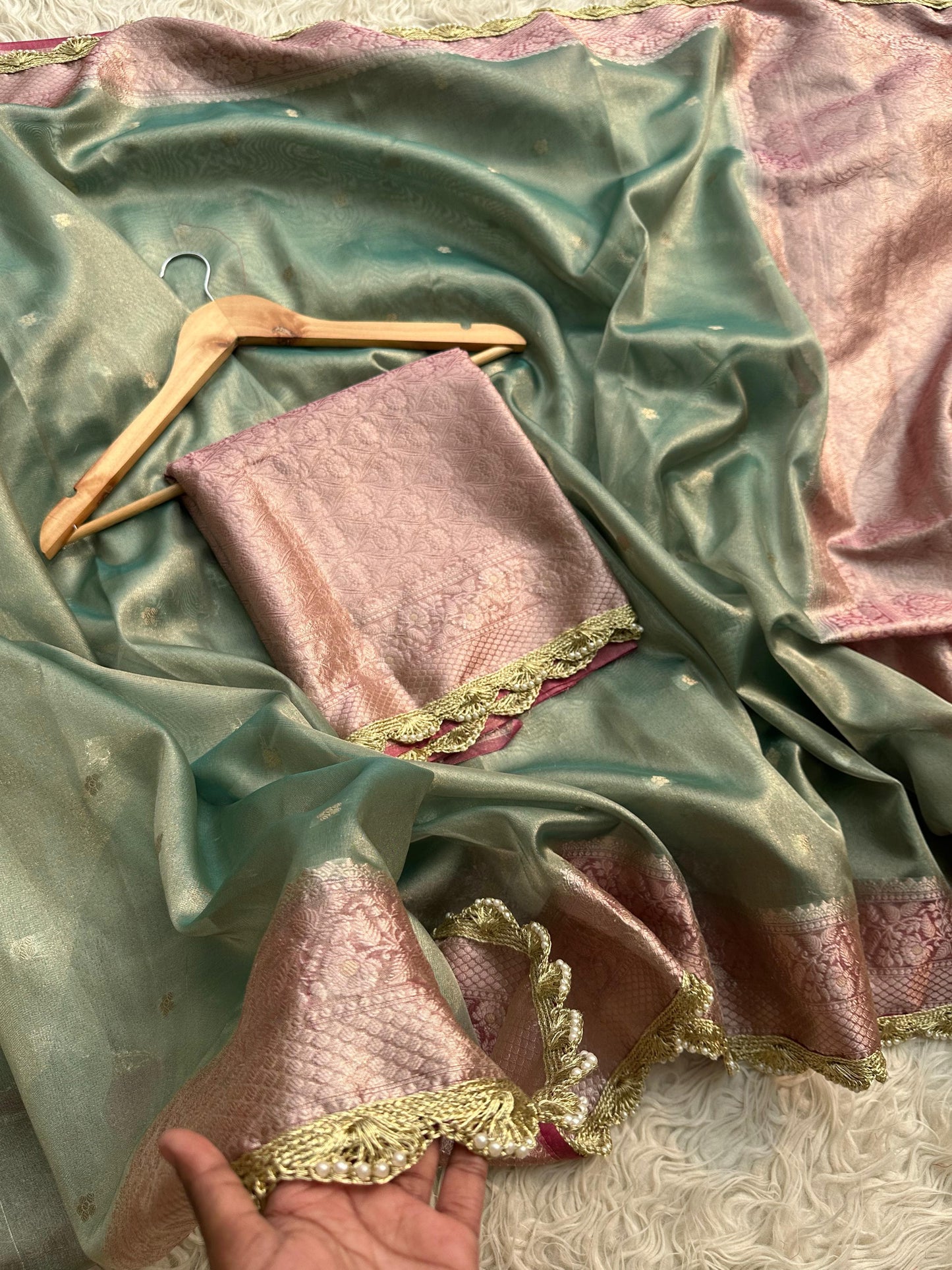 Banarasi Tissue lace Work Soft Silk Saree