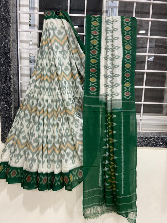 Beautiful Ikkat Cotton Saree With Blouse