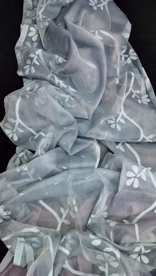 Pure Maslin Jamdani Saree