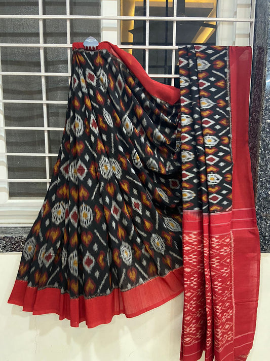 Beautiful Ikkat Cotton Saree With Blouse