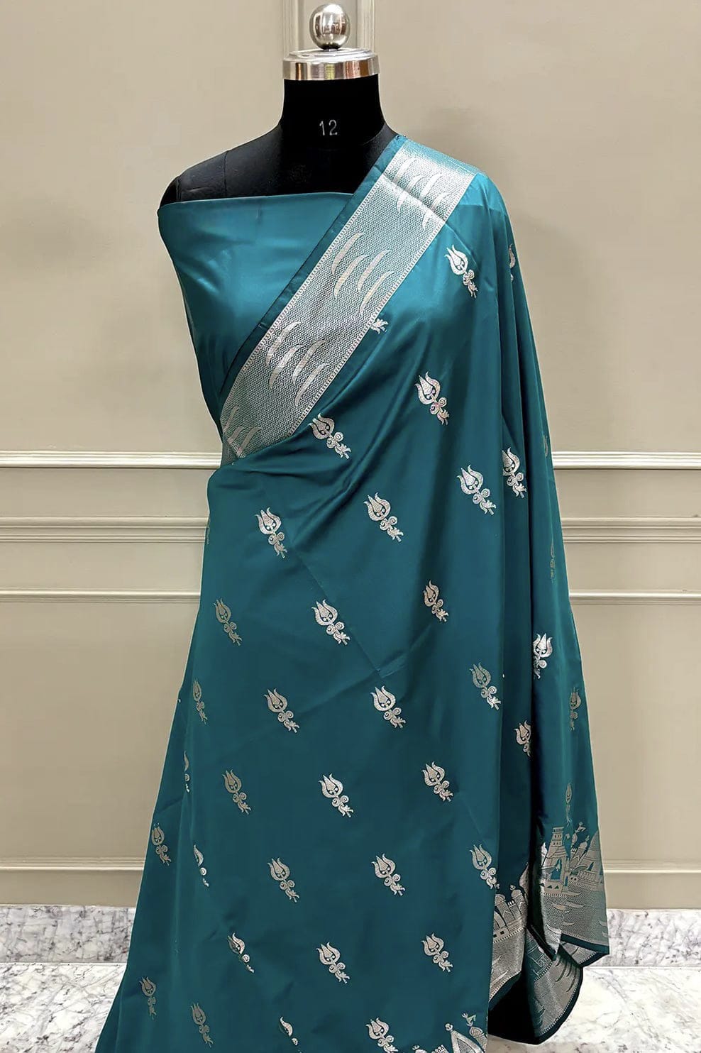 Banarasi Handloom  Katan Silk Saree.