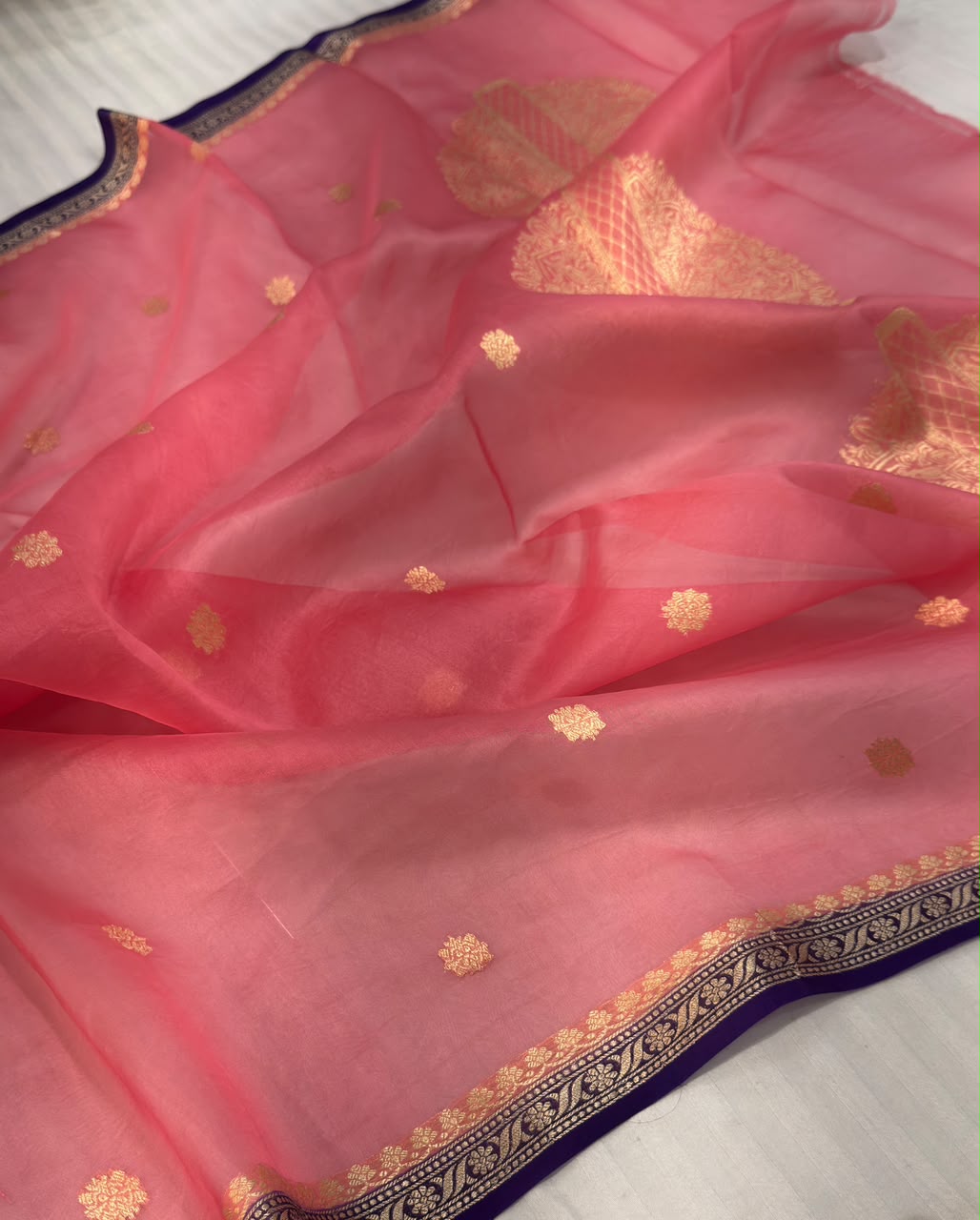 Pure Banarasi Handloom Kora Organza Silk Saree.