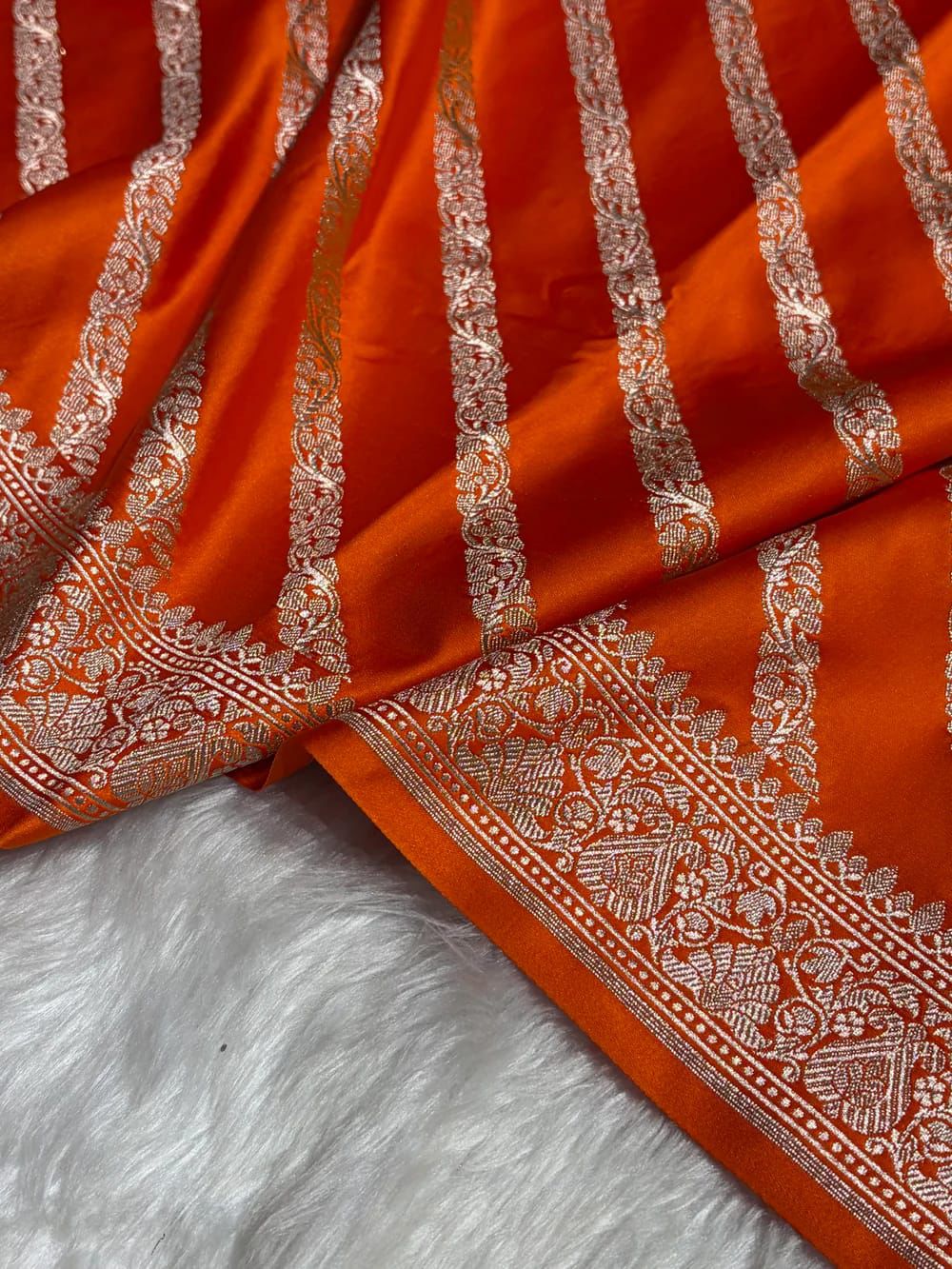 Banarasi Handloom Katan Mashru Silk Saree.