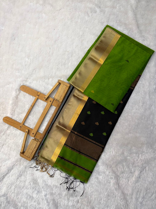 Pure Maheshwari Handloom Silk Saree.