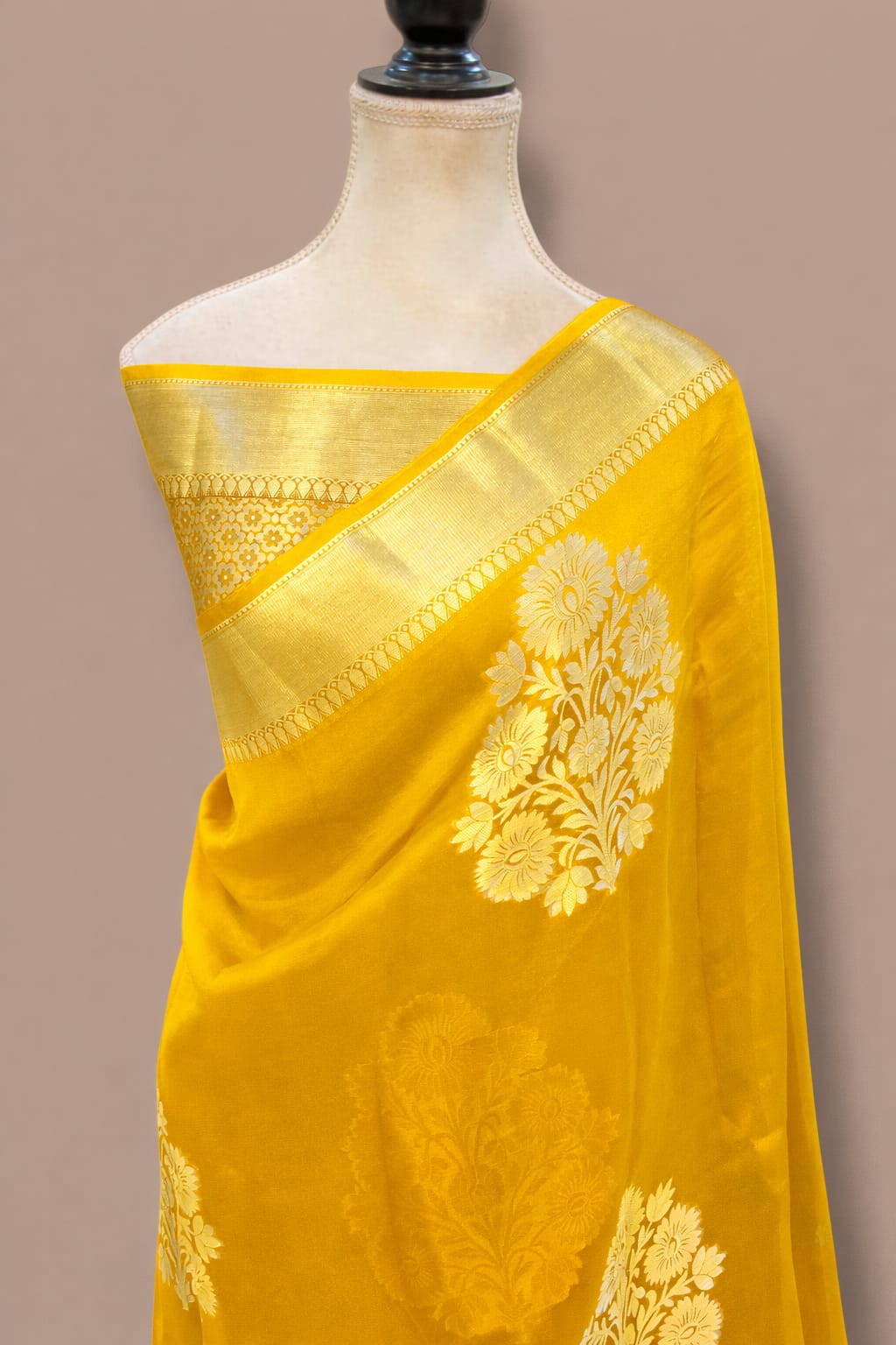 Banarasi Kora Organza Silk Saree.