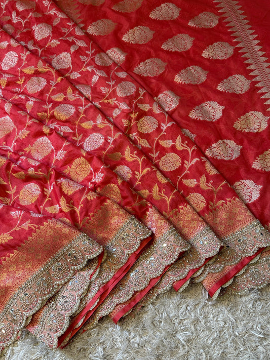 Handloom Banarasi Mashru Khaddi Soft Silk Saree.